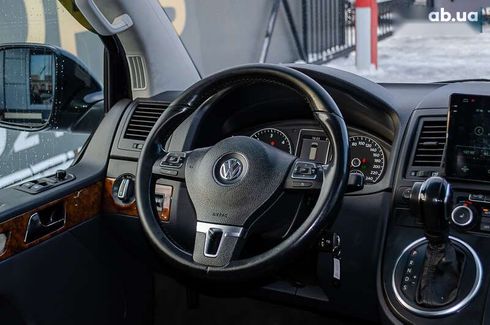 Volkswagen Multivan 2011 - фото 21
