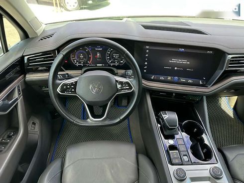 Volkswagen Touareg 2020 - фото 26