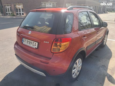 Suzuki SX4 2010 - фото 6