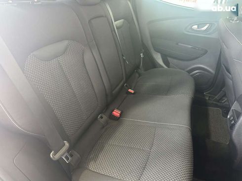Renault Kadjar 2020 - фото 18