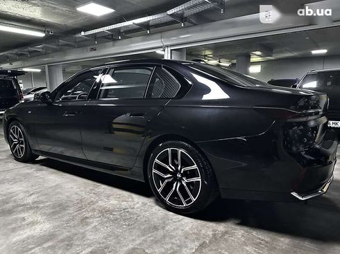 BMW 7 серия 2023 - фото 15