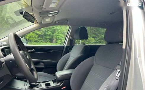 Kia Sorento 2019 - фото 12