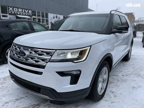 Ford Explorer 2018 - фото 3