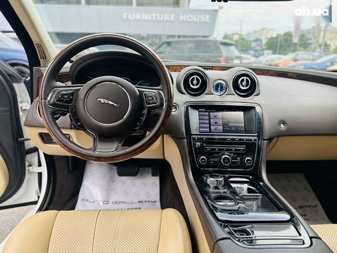Jaguar XJ 2013 - фото 21