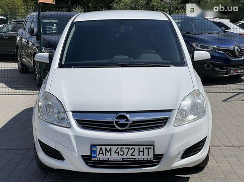 Opel Zafira 2009 - фото 3