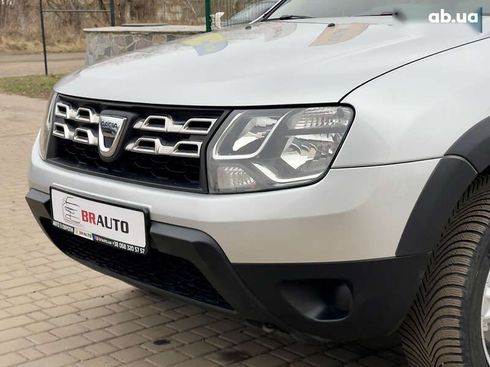 Dacia Duster 2017 - фото 10