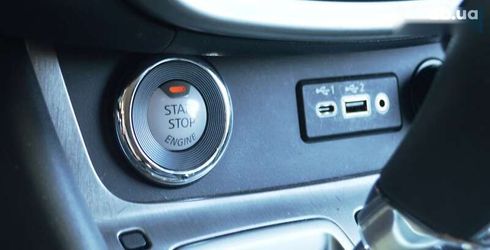 Nissan Murano 2019 - фото 28