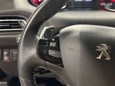 Peugeot 308 2020 - фото 16