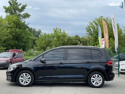 Volkswagen Touran 2020 - фото 11