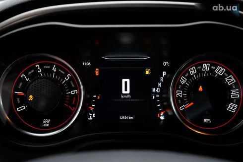 Dodge Challenger 2019 - фото 22
