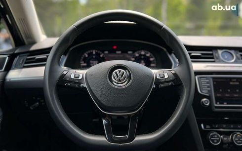 Volkswagen Passat 2016 - фото 19