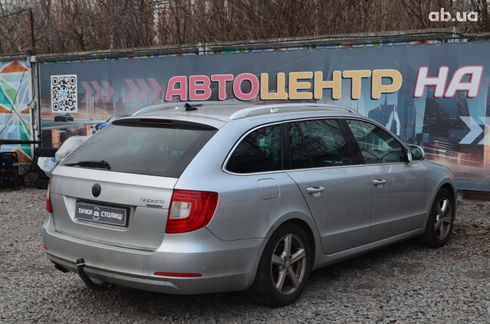 Skoda Superb 2011 серый - фото 5