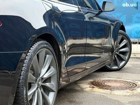 Tesla Model S 2019 - фото 19