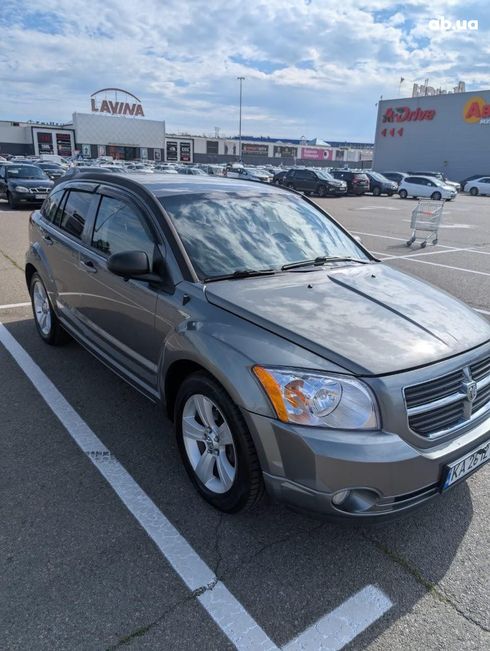 Dodge Caliber 2011 серебристый - фото 6