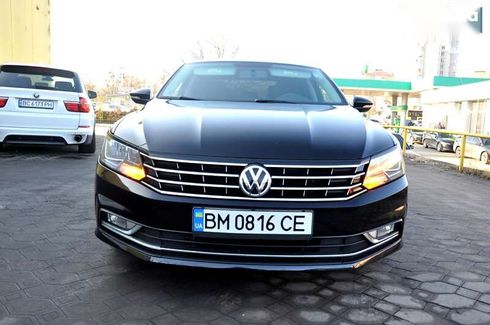 Volkswagen Passat 2016 - фото 2