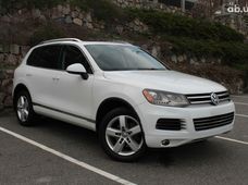 Продажа б/у Volkswagen Touareg 2014 года в Харькове - купить на Автобазаре