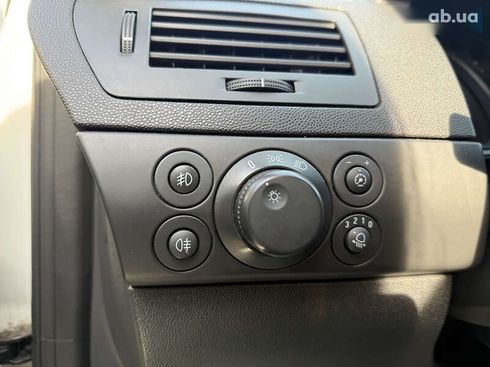 Opel Astra 2012 - фото 18