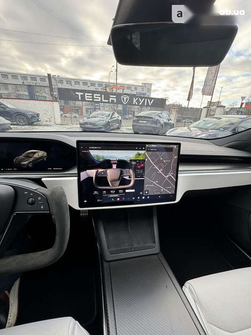 Tesla Model S 2021 - фото 28