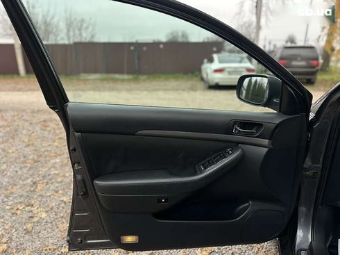 Toyota Avensis 2006 - фото 19