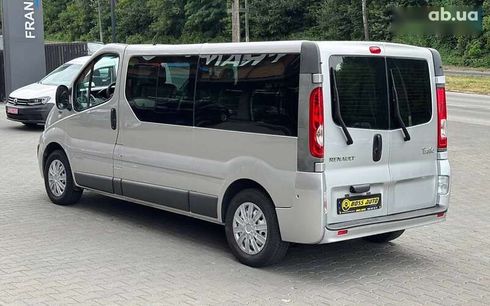 Renault Trafic 2012 - фото 4