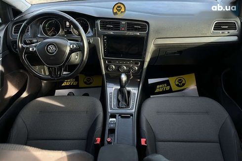 Volkswagen e-Golf 2020 - фото 13
