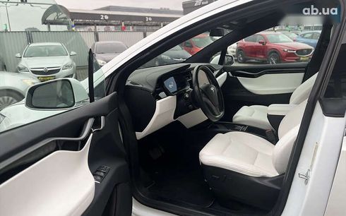 Tesla Model X 2019 - фото 15