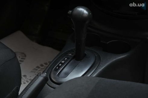 Nissan Versa 2016 - фото 30