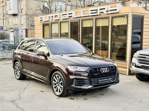 Audi Q7 2022 - фото 5