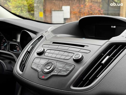 Ford Escape 2018 бежевый - фото 35