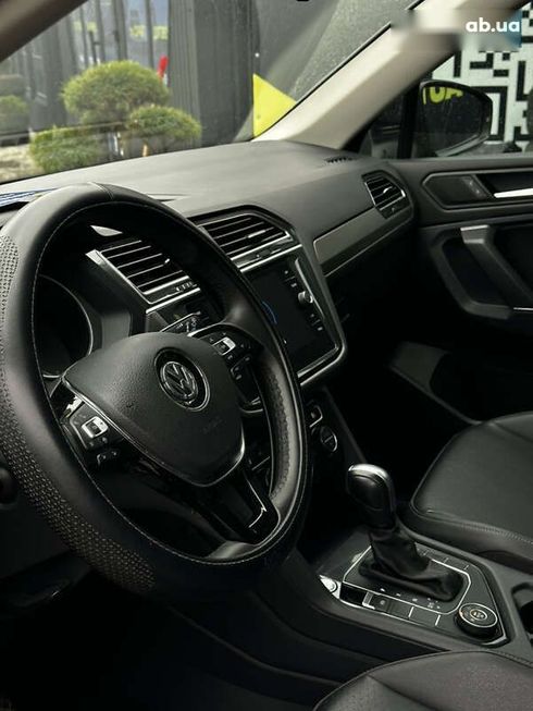 Volkswagen Tiguan 2019 - фото 8