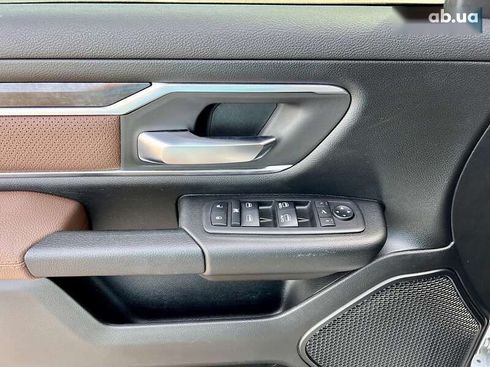 Dodge Ram 2018 - фото 20
