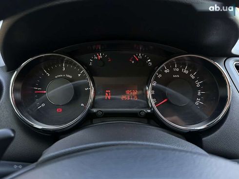 Peugeot 5008 2010 - фото 20