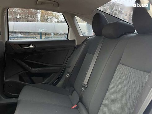 Volkswagen Jetta 2020 - фото 18