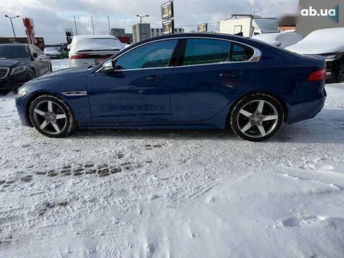 Jaguar XE 2015 - фото 18