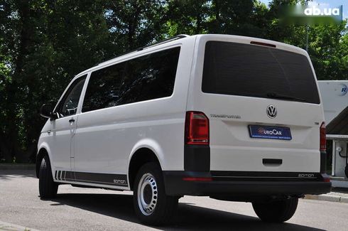 Volkswagen Transporter 2017 - фото 11