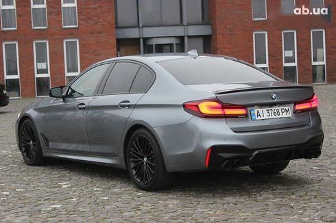 BMW 5 серия 2019 - фото 12