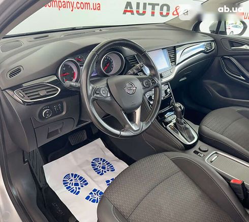 Opel Astra 2018 - фото 7