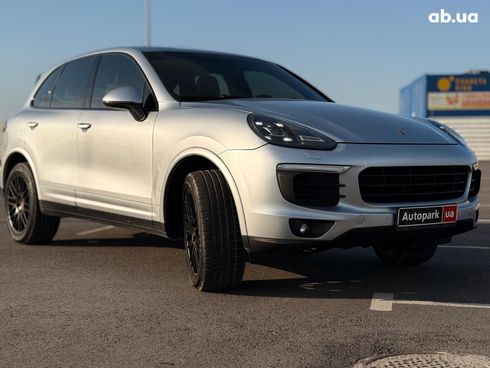 Porsche Cayenne 2016 серый - фото 11