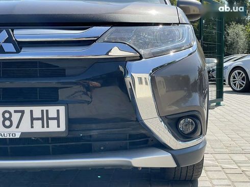 Mitsubishi Outlander 2016 - фото 7