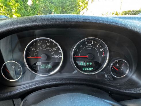 Jeep Wrangler 2016 серый - фото 15