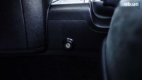 Toyota Land Cruiser Prado 2023 - фото 24