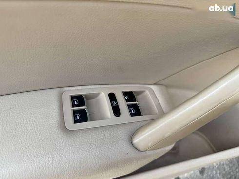 Volkswagen Passat 2012 - фото 27