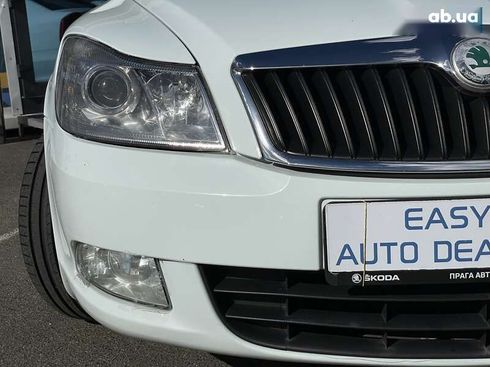Skoda Octavia 2010 - фото 9