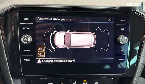 Volkswagen Passat 2020 - фото 23