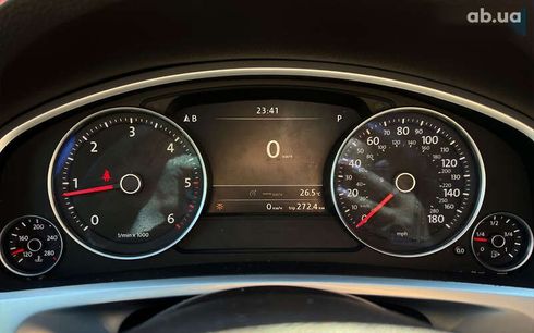 Volkswagen Touareg 2012 - фото 19