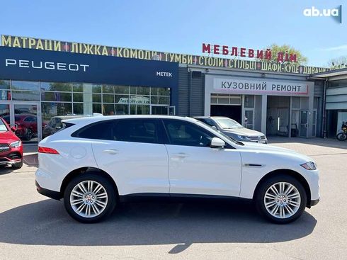 Jaguar F-Pace 2018 - фото 9
