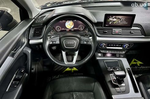 Audi Q5 2017 - фото 30