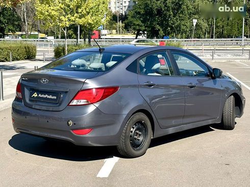 Hyundai Accent 2016 - фото 3