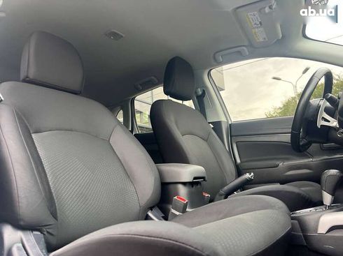 Mitsubishi Outlander 2013 - фото 21