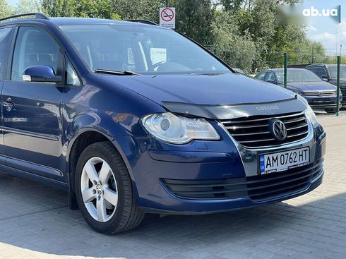 Volkswagen Touran 2009 - фото 8